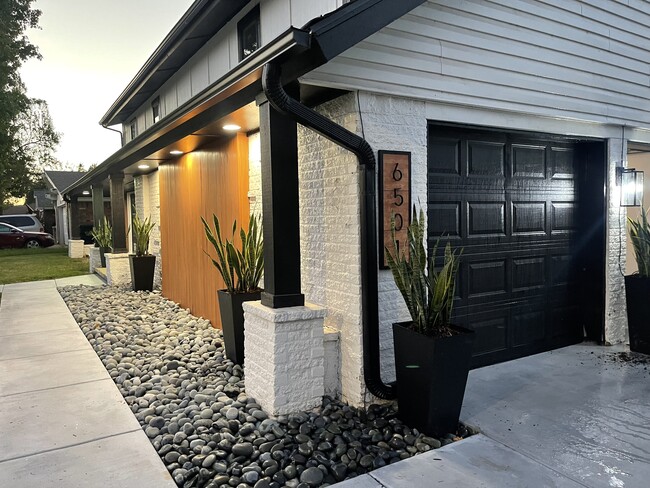 Photo - 6501 Westrock Dr