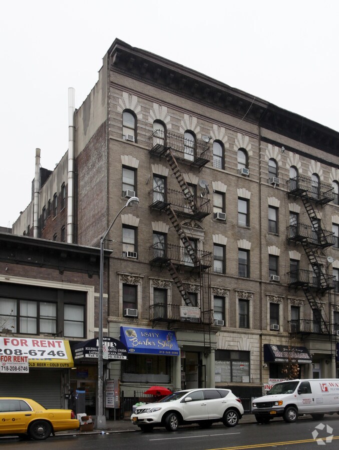 Photo - 533 W 145th St Apartments