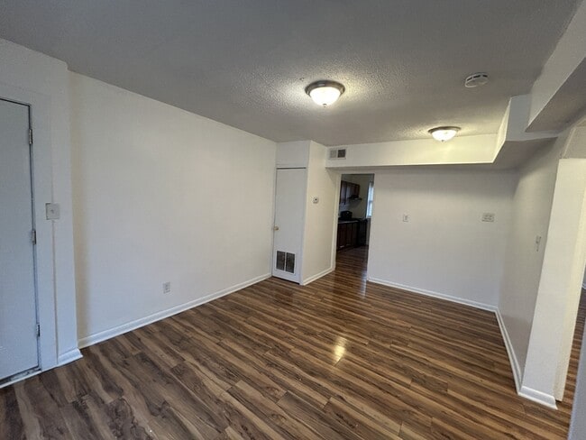 Building Photo - 4329 Halley Terrace SE