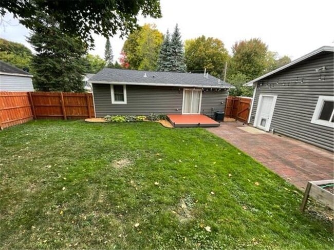 Photo - 1712 Avocet Ln