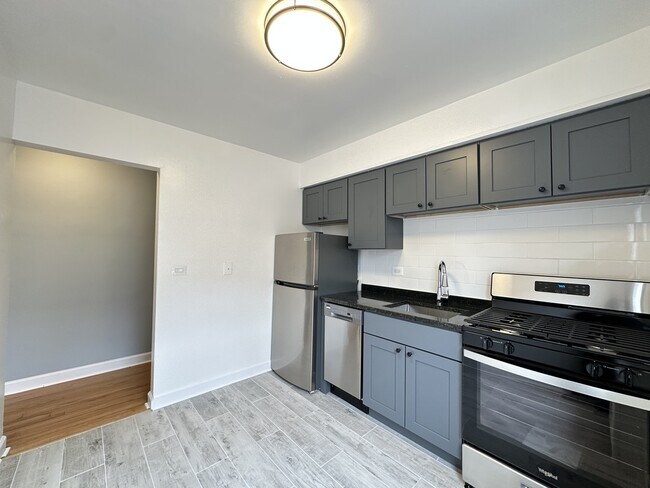 Photo - 6705 N California Ave Unit S3