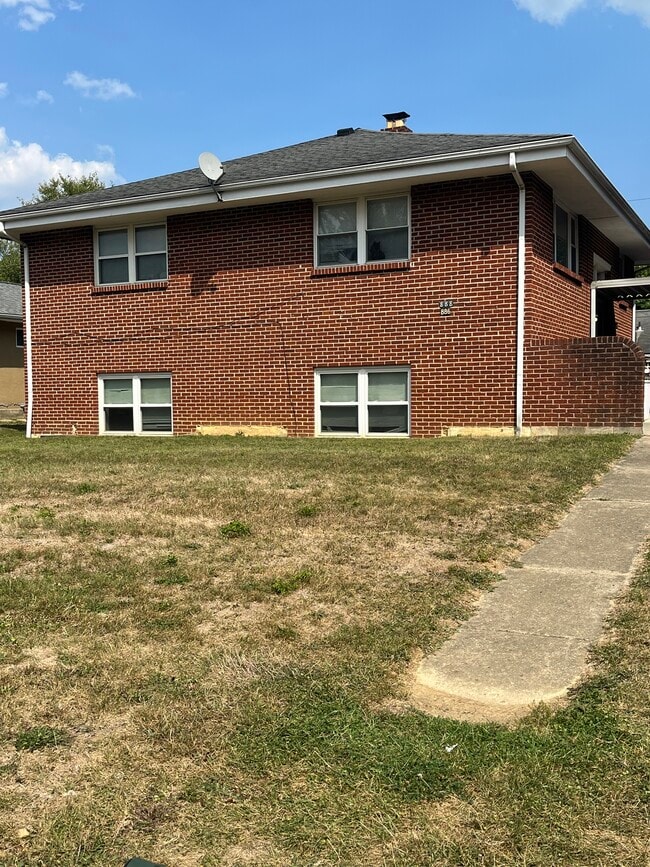 Building Photo - 886 Byron Ave Unit 888