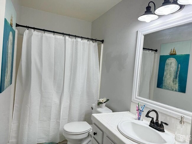 Photo - 9101 Chattaroy St