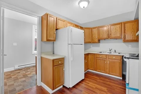 Photo - 528 Broadway St Unit 2