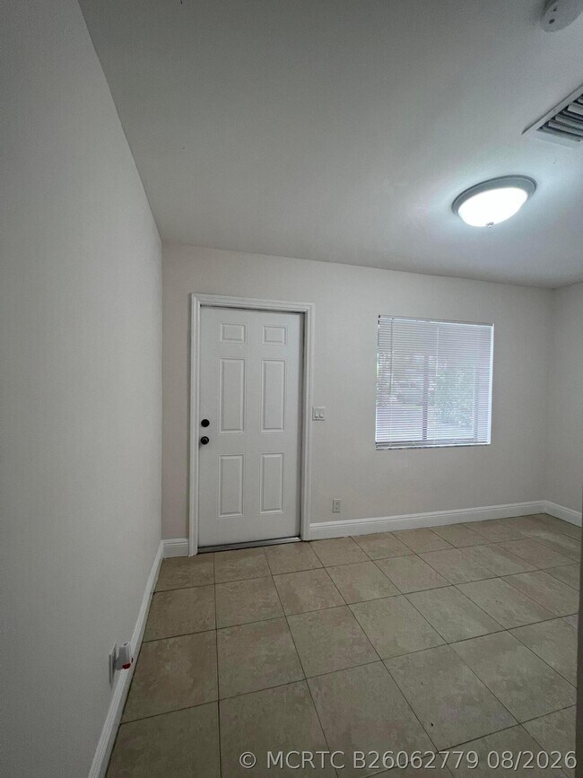 508 57th St Unit 1