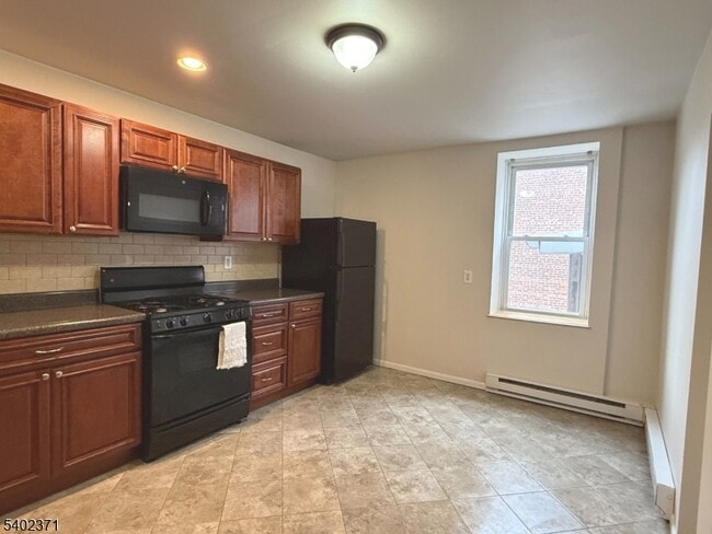 Photo - 39 Glenridge Ave Unit 5