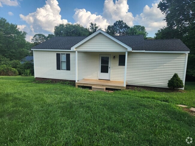 Building Photo - 2 Bed 1 Bath Rancher-Chesterfield -Courtho... Rental