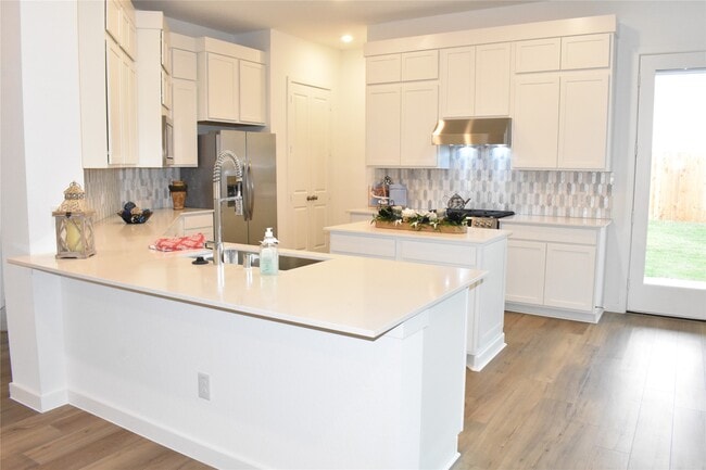 Building Photo - 32042 Sweet Pea Mdw Dr