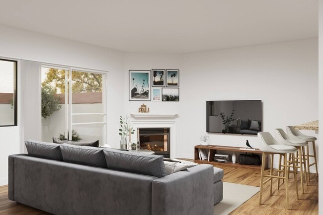 Photo - Chateau Oaks