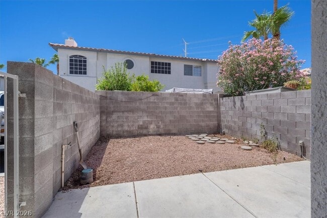 Photo - 8216 Diamond Star Ct