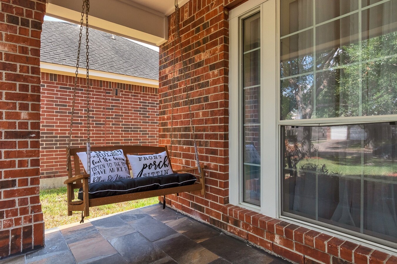 Photo - 7410 Lake Run Ln