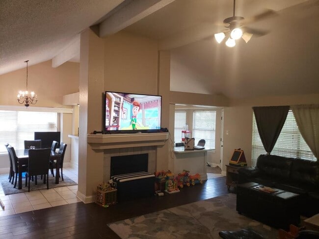 Photo - 8010 Blackfin Dr