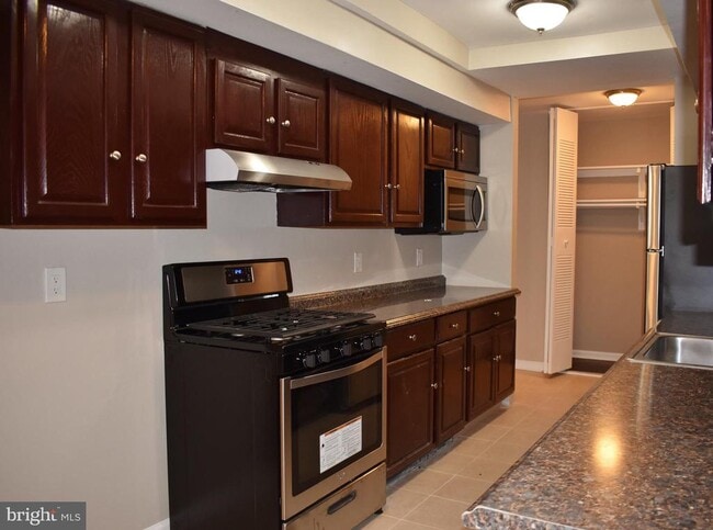 Photo - 10246 Prince Pl Unit 22-T4