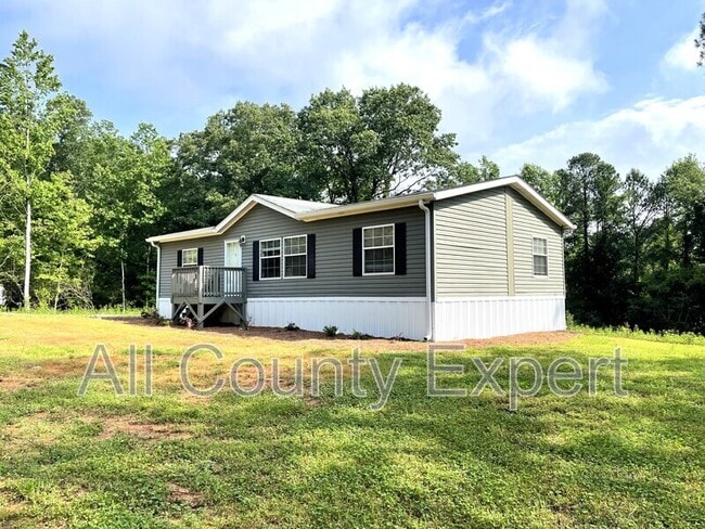 Photo - 327 Reavis Mountain Rd