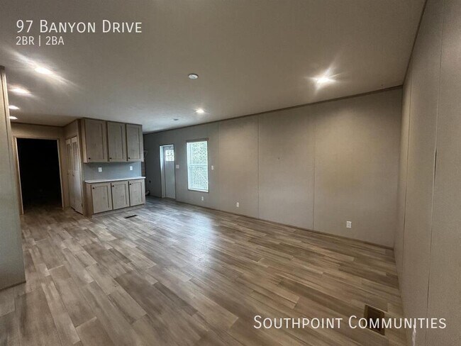 97 Banyon Dr