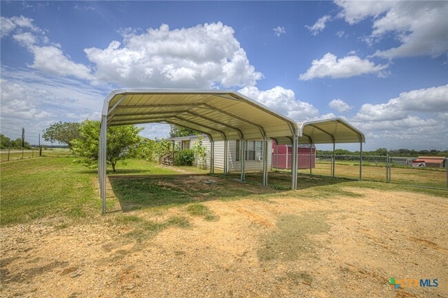 Photo - 259 McKnight Rd