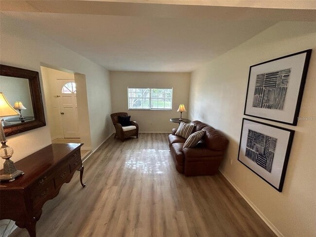 Photo - 6000 13th St N