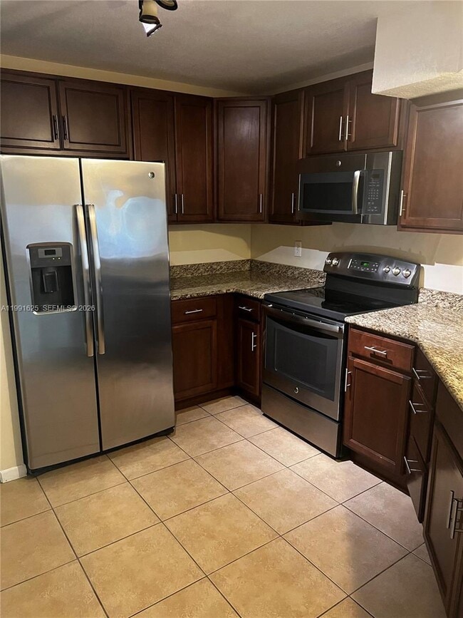 Building Photo - 802 Constitution Dr Unit 802B