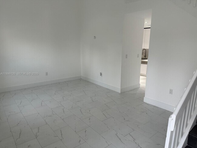 Photo - 1295 SE 9th Pl