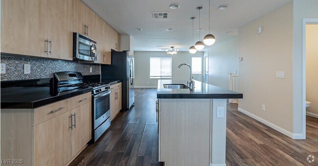 Building Photo - 9050 W Tropicana Ave Rental