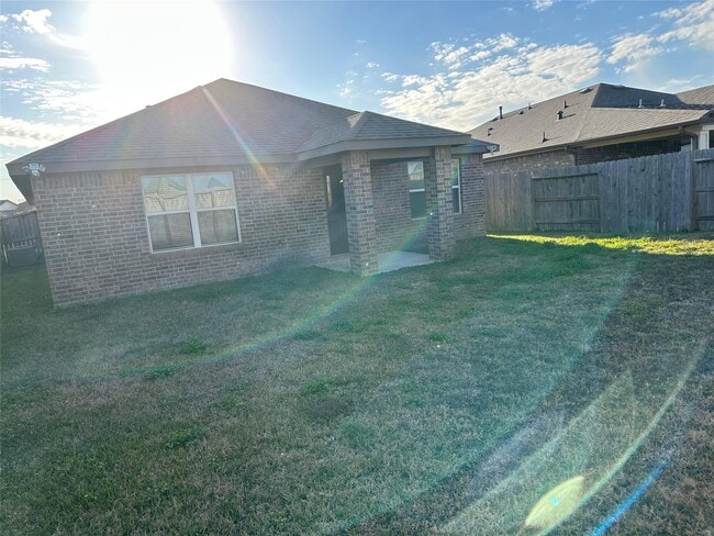 Photo - 2128 Del Mar Dr