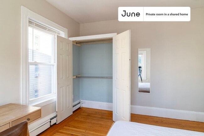 Photo - Room in Shared 4 bed/2 bath home Unidad A