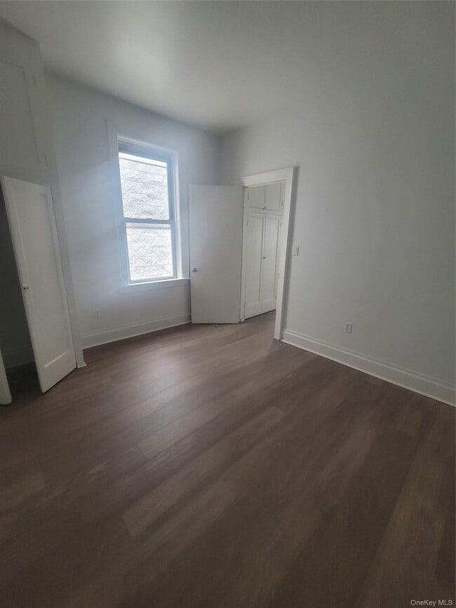 Photo - 3553 Holland Ave