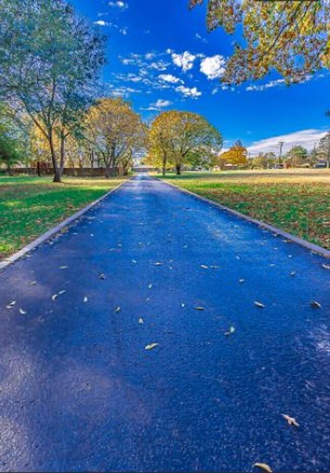 Photo - Executive Home for Rent 7 Acres with Resort Style Amenities