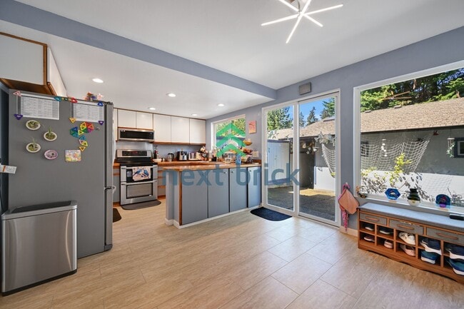 Photo - Charming 3-bedroom, 2.5 baths | Family-Friendly Bellevue Crossroads Neighborhood