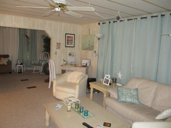 Photo - 7915 SE Independence Ave