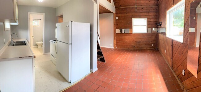 Photo - 1 S 6th St Unit 934 1/2