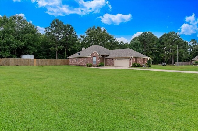 Photo - 133 Lone Oak Dr