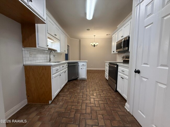 Photo - 133 Woodstock Dr