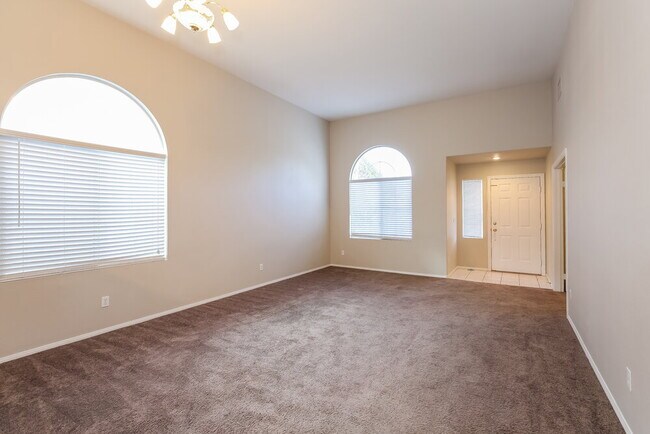 Photo - 5991 Halehaven Dr