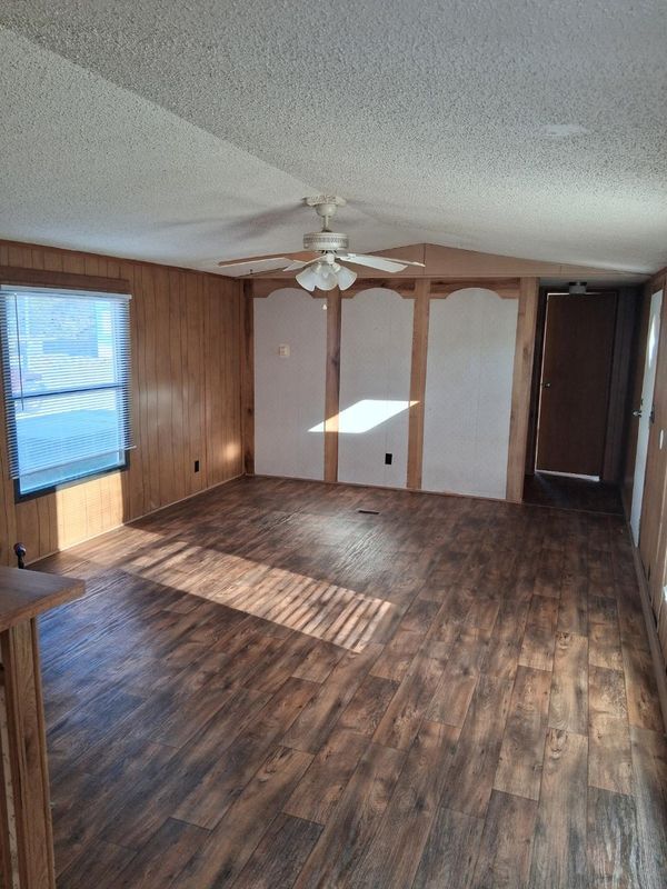Photo - 6909 Sunbeam Ct