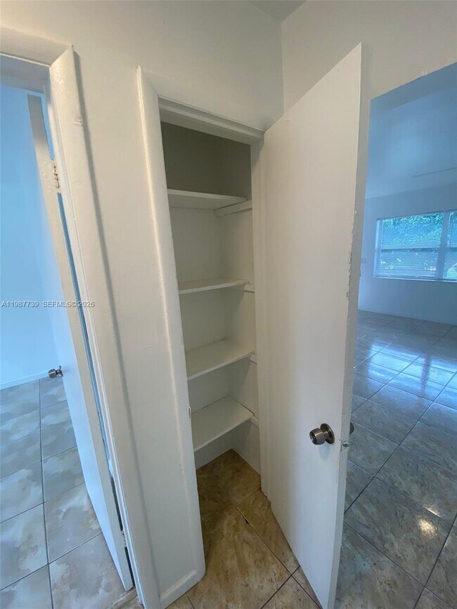 Photo - 2829 Jackson St Unit 3