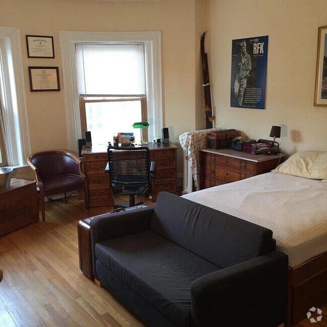 Building Photo - 1091 Boylston St Unit 34 Rental