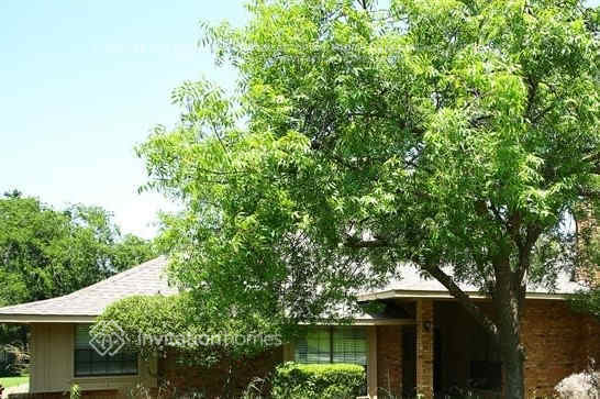 Building Photo - 1409 Carriage Ln Rental
