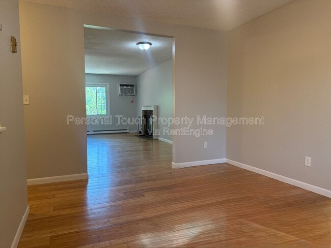 Photo - 2119 2nd Ave E