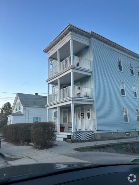 Building Photo - 175 6th Ave Unit 3 Rental