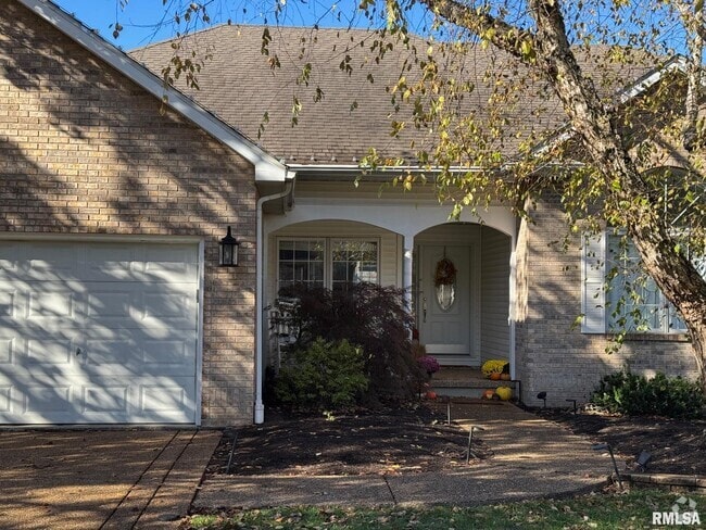 Building Photo - 515 Wren Dr Rental