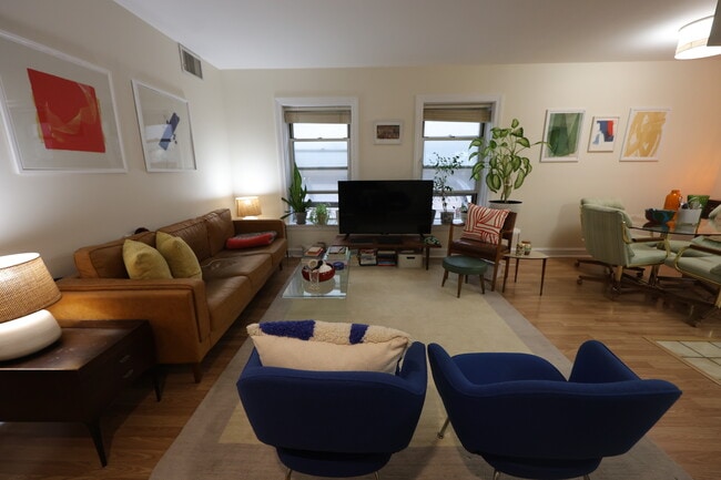 Building Photo - 416 Commonwealth Ave Unit 210