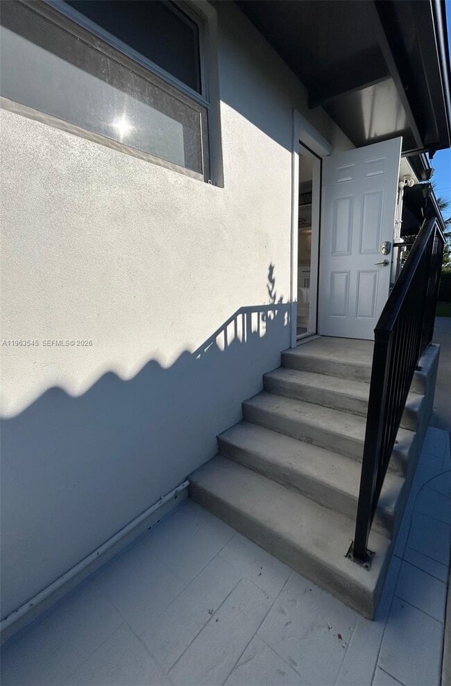 Photo - 8000 SW 19th St