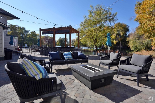 Edgewater Apartments