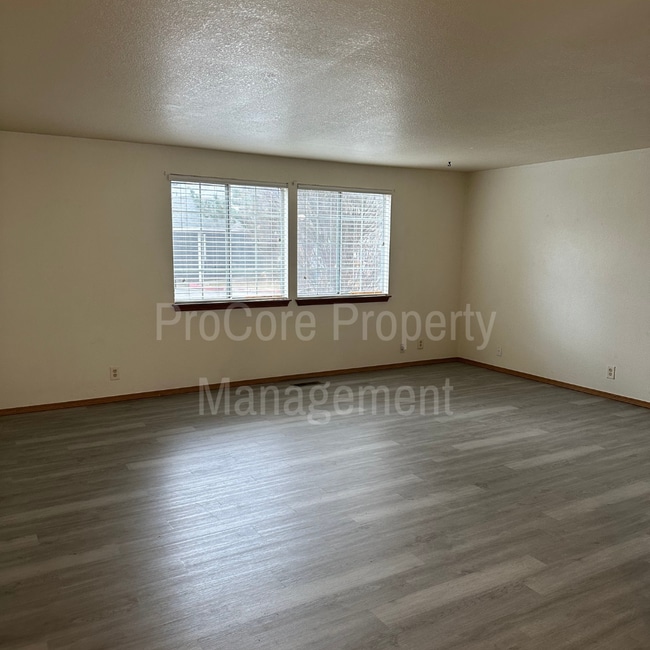 Photo - 3704 W Rose Hl St Unit 210