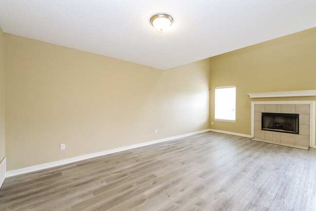 Photo - 4841 Quarry Rd