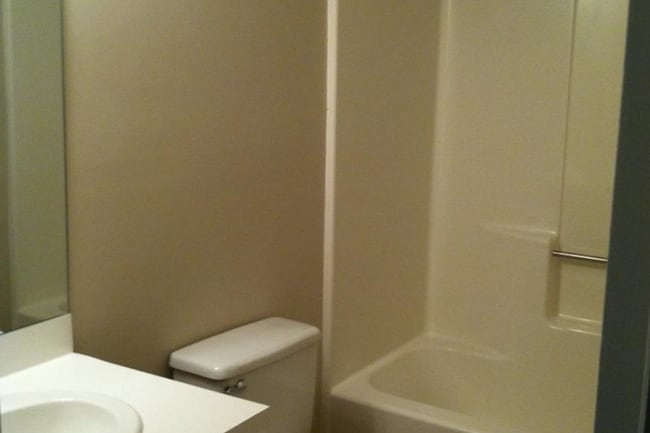 Photo - 2 Bedroom Duplex Townhouse off Wards Ferry Road