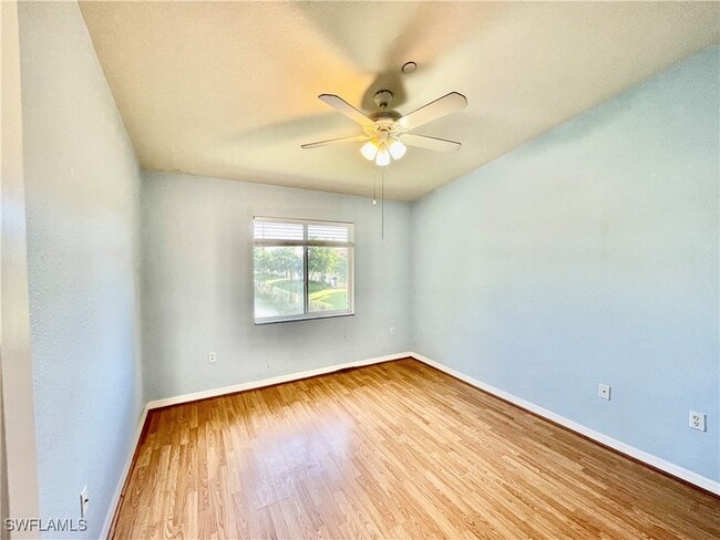 Building Photo - 8274 Key Royal Cir Unit 1032