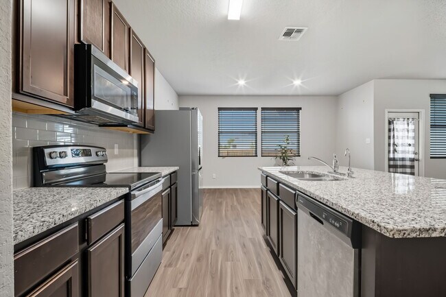 Photo - 5415 Moni Rock Dr