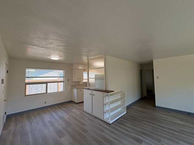 Photo - 2 Bedroom Near Harlow